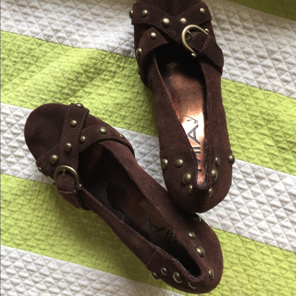 Mia Studded, Dark Brown Rounded Pumps, Size 7
